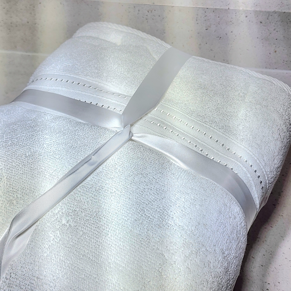 Luxury White 6 Pc Towel Set New With Tags - Picture 7 of 8